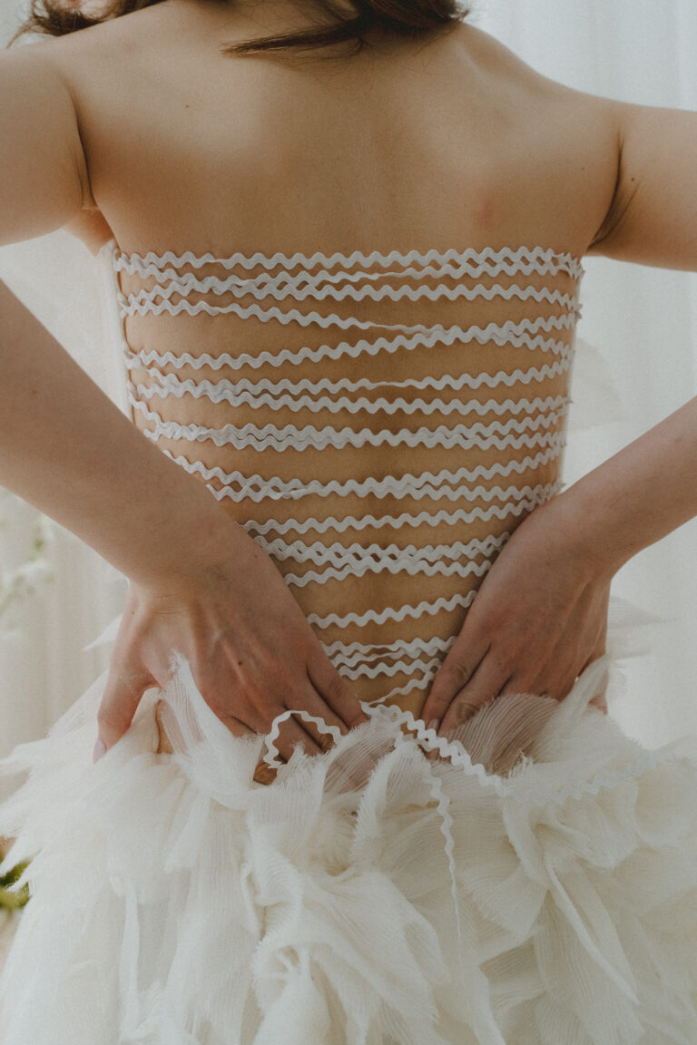 レンタルウェディングドレス - Amoret by CHANA MARELUS (3)