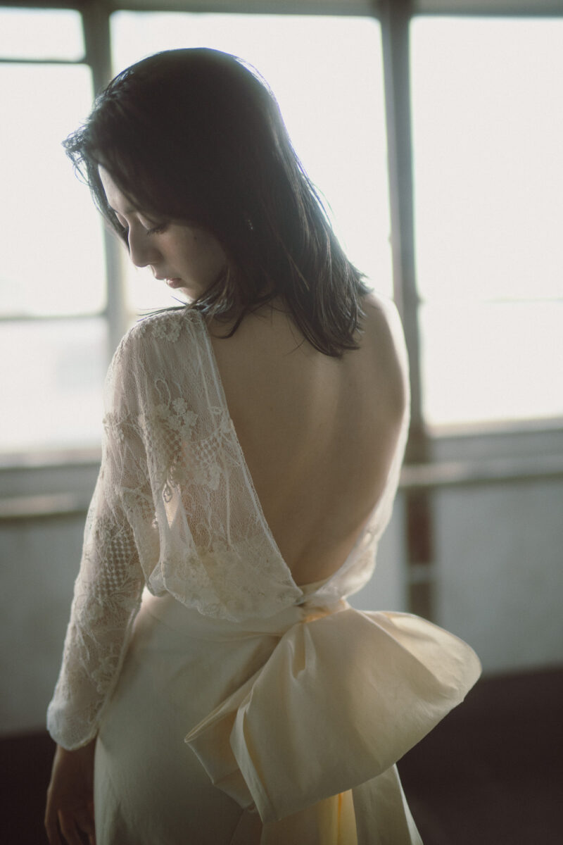 レンタルウェディングドレス - Emmanuelle top & Jara skirt by Cortana