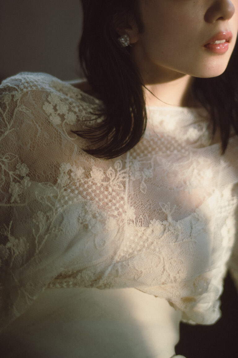 レンタルウェディングドレス - Emmanuelle top & Jara skirt by Cortana (2)