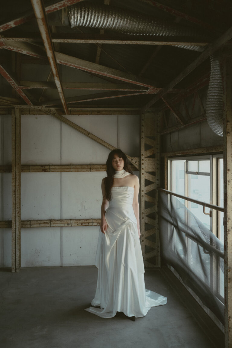 レンタルウェディングドレス - DRAPED CORSET TOP / SILK SKIRT by BON BRIDE (1)