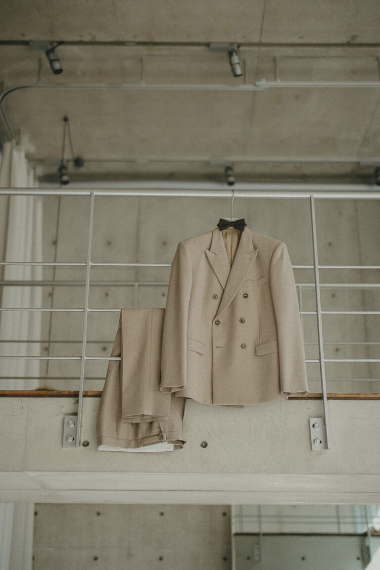 レンタルタキシード - beige double breasted tuxedo by Nudity original (1)