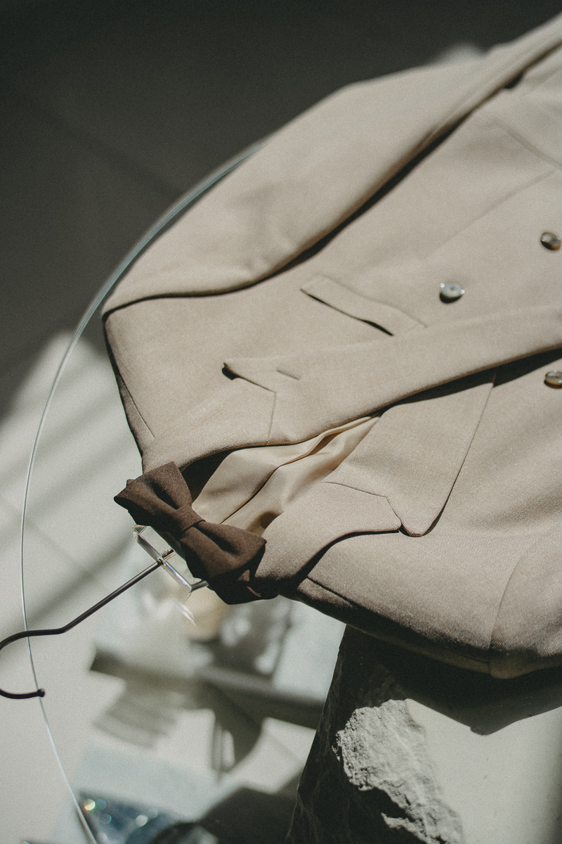 レンタルタキシード - beige double breasted tuxedo by Nudity original